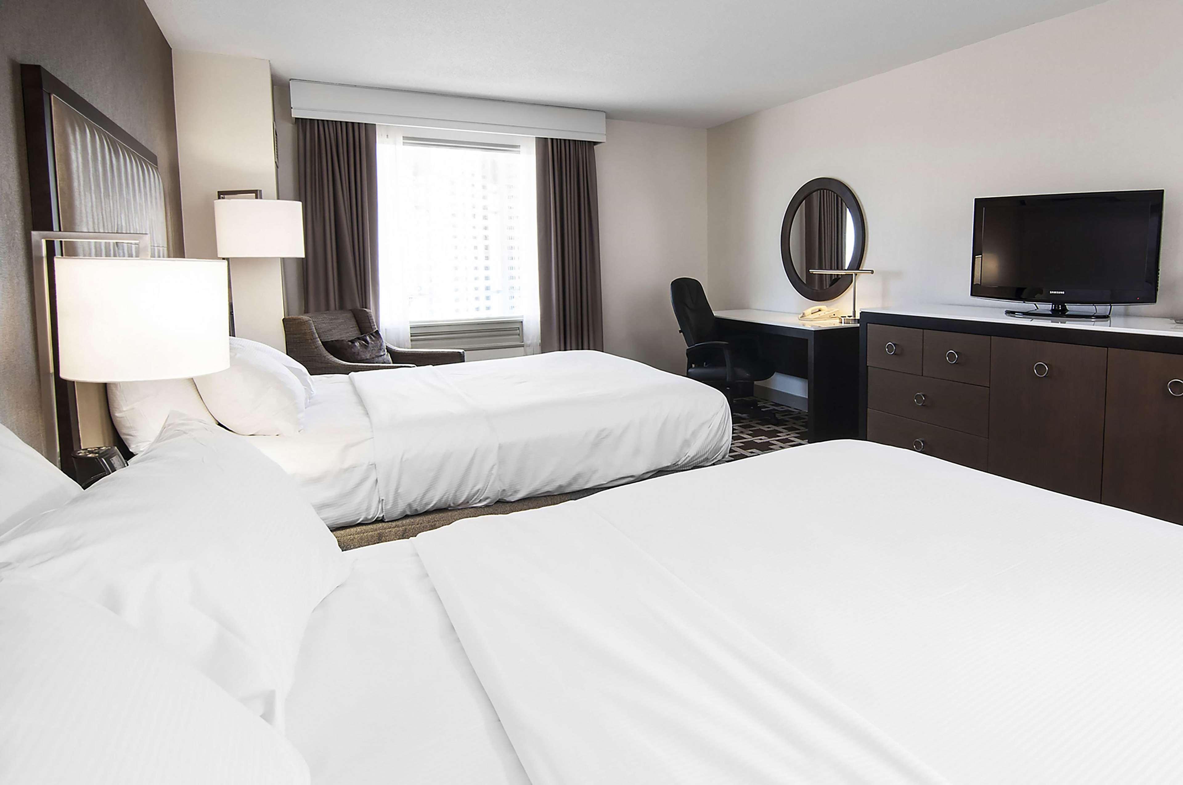 Hilton Niagara Falls/ Fallsview Hotel&Suites Esterno foto A room at the Hilton Chicago