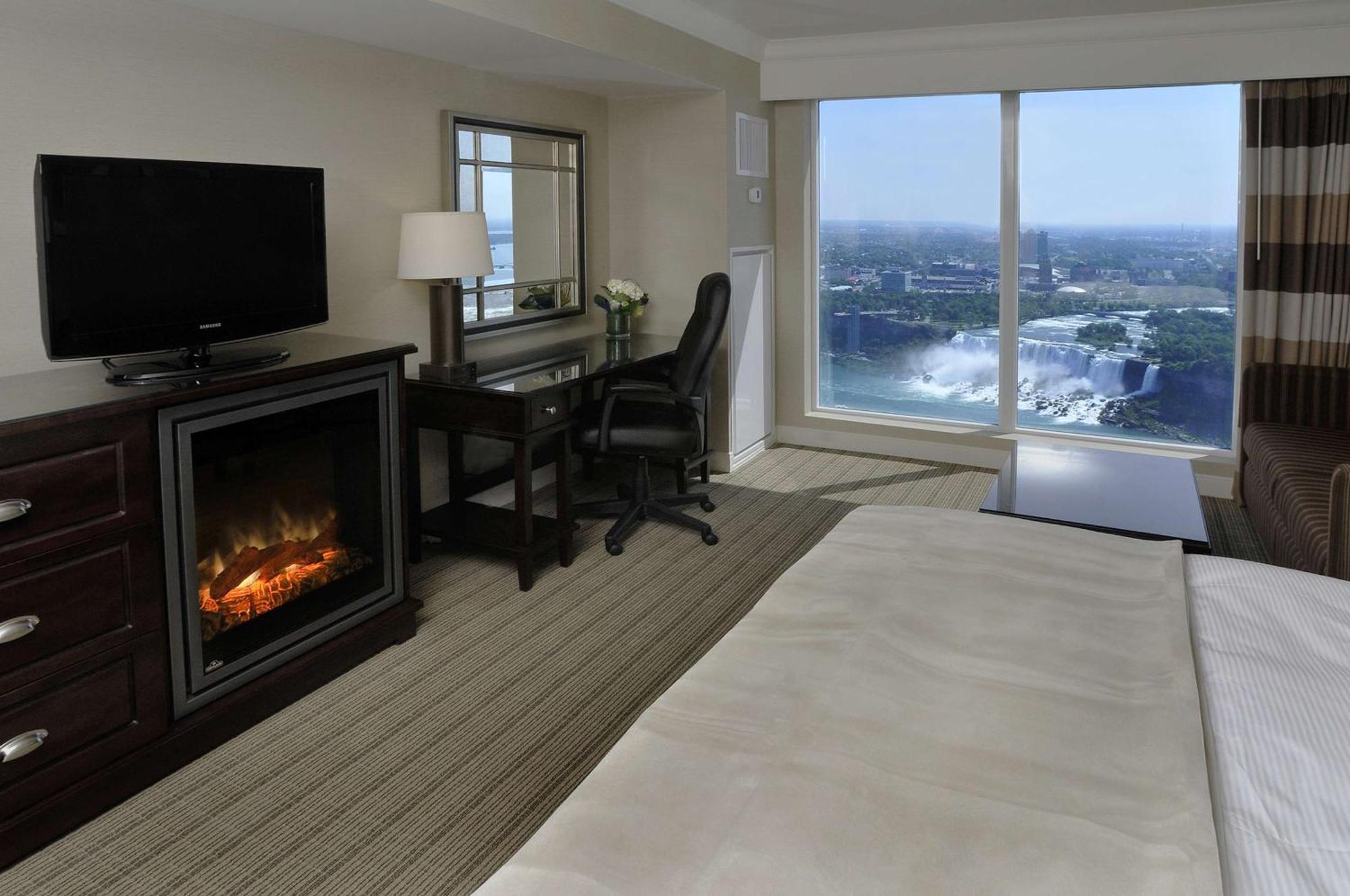 Hilton Niagara Falls/ Fallsview Hotel&Suites Esterno foto