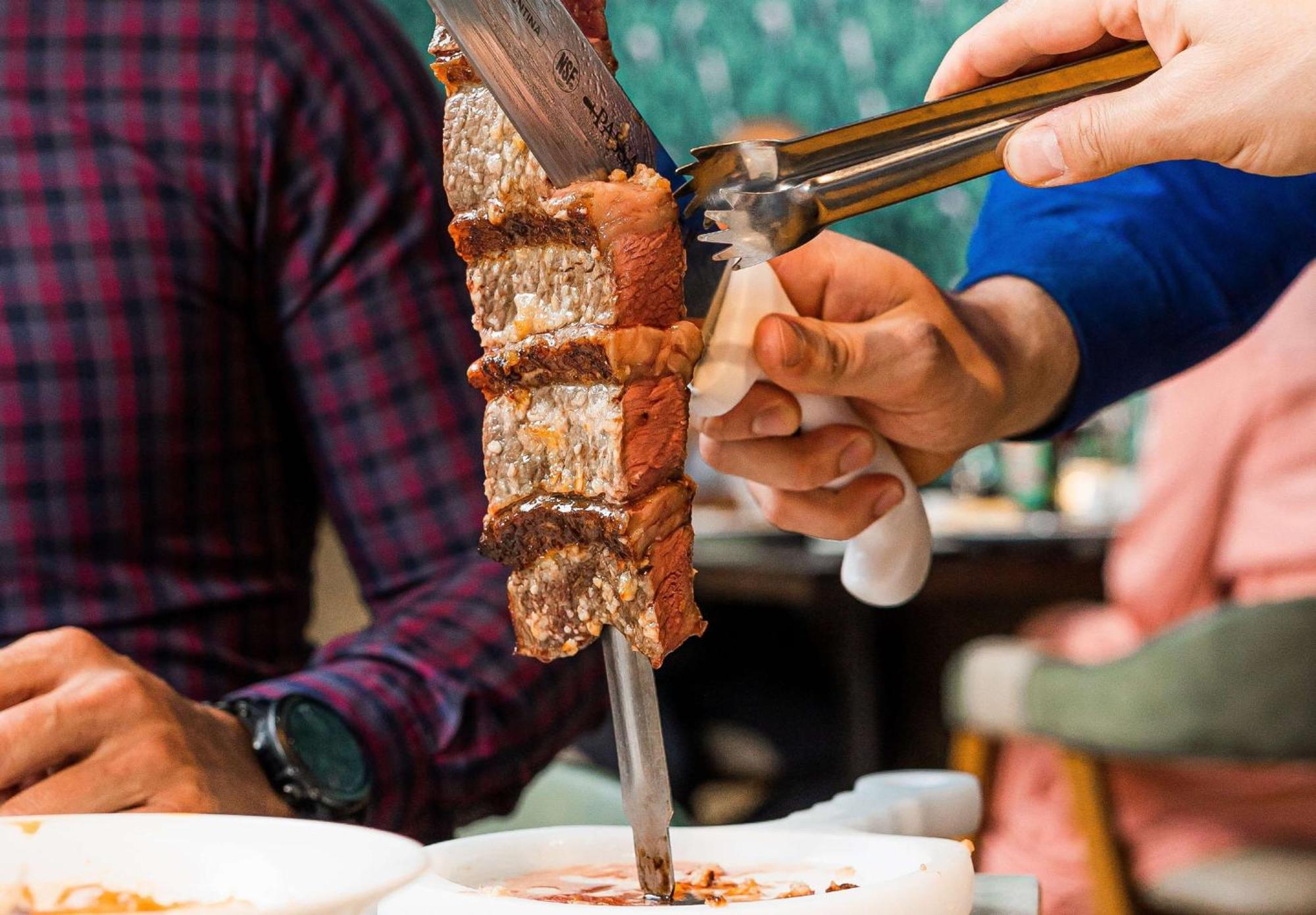 Hilton Niagara Falls/ Fallsview Hotel&Suites Esterno foto "The meat is tender and juicy, and the meat is cooked to perfection."