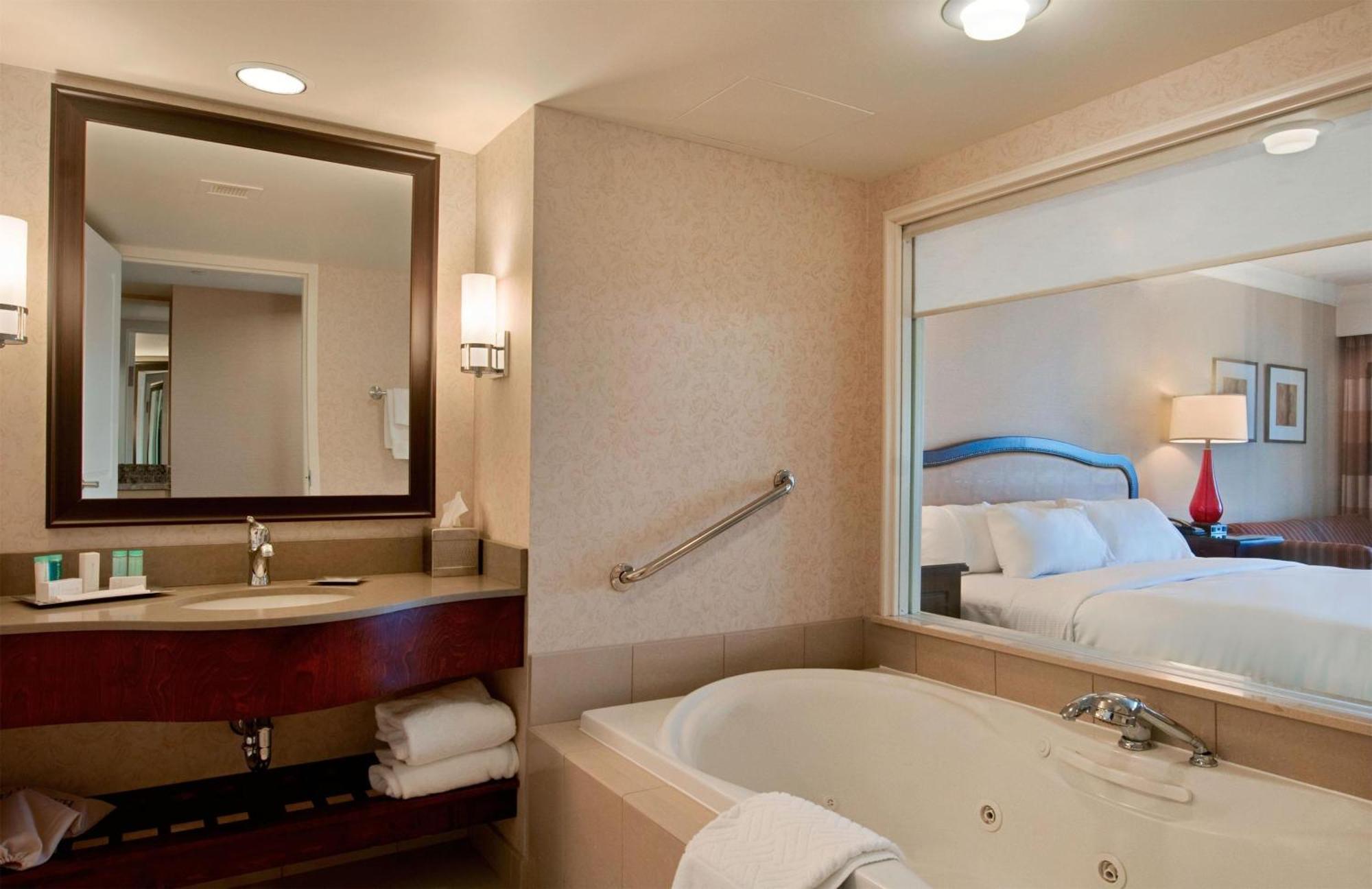 Hilton Niagara Falls/ Fallsview Hotel&Suites Esterno foto