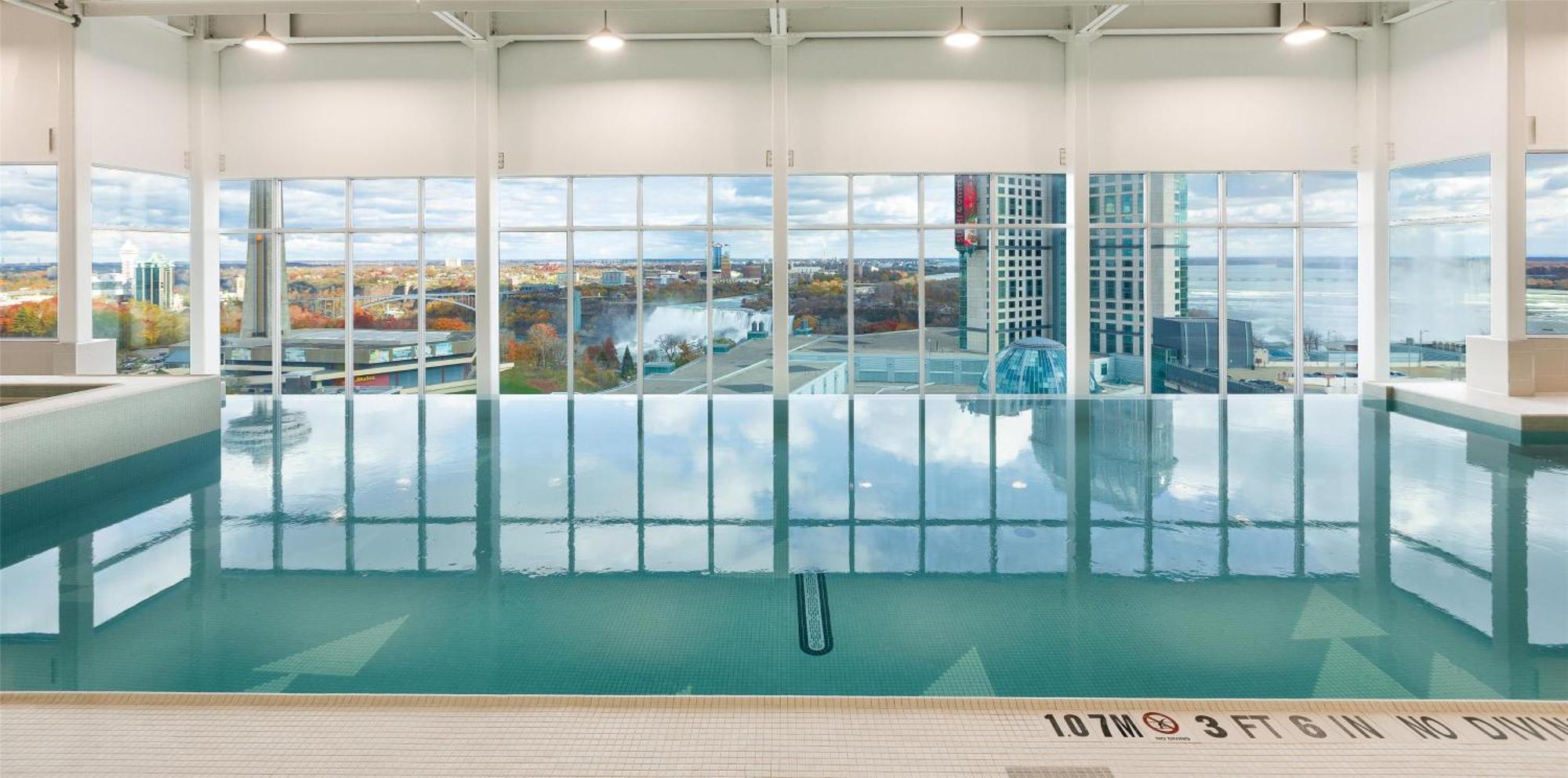 Hilton Niagara Falls/ Fallsview Hotel&Suites Esterno foto